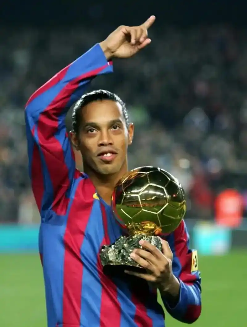 在禁区外打 在禁区外打