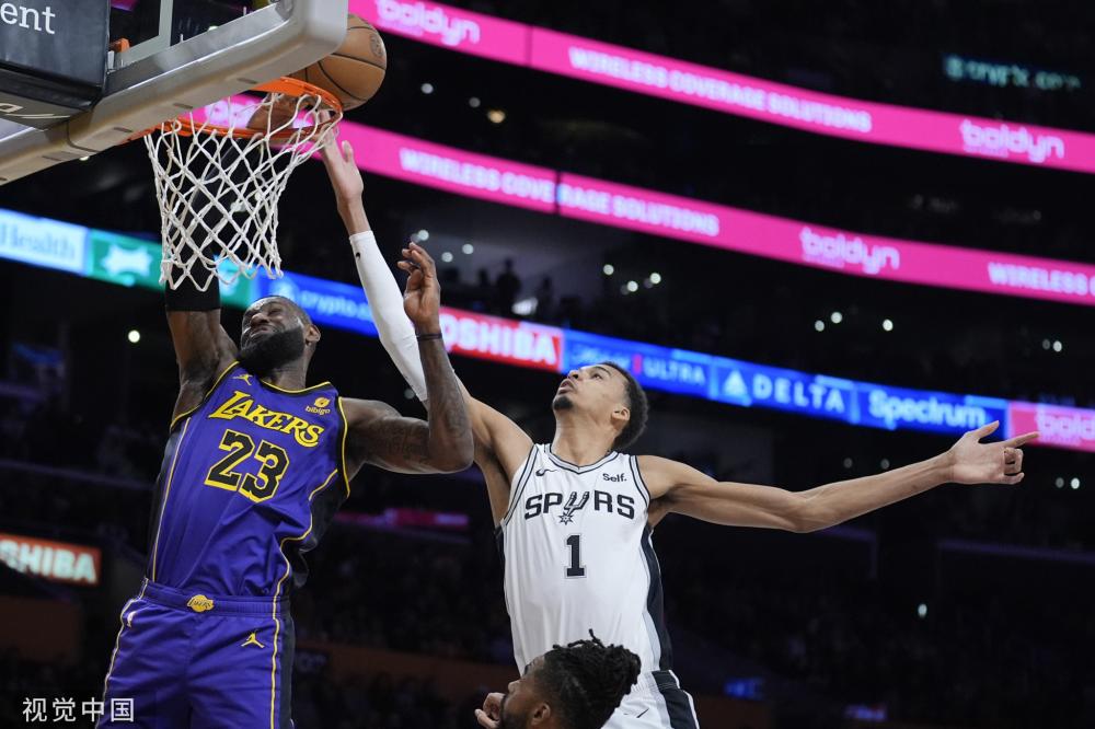 在解雇体育 在解雇体育